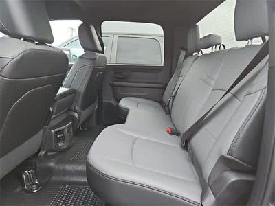 2026 RAM 3500 RAM 3500 TRADESMAN CREW CAB 4X4 8' BOX