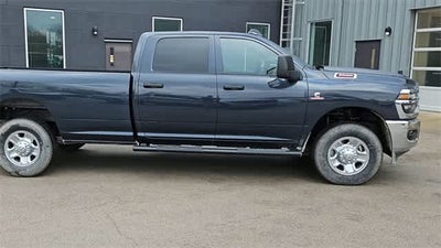 2026 RAM 3500 RAM 3500 TRADESMAN CREW CAB 4X4 8' BOX