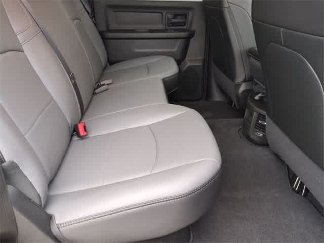 2026 RAM 2500 RAM 2500 TRADESMAN CREW CAB 4X4 6'4' BOX