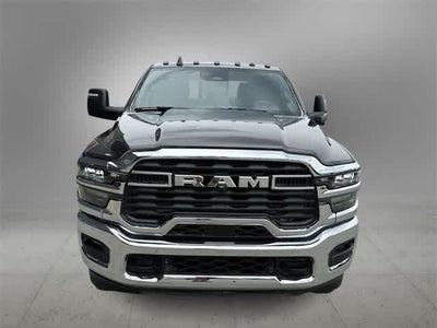 2025 RAM 2500 RAM 2500 TRADESMAN CREW CAB 4X4 6'4' BOX