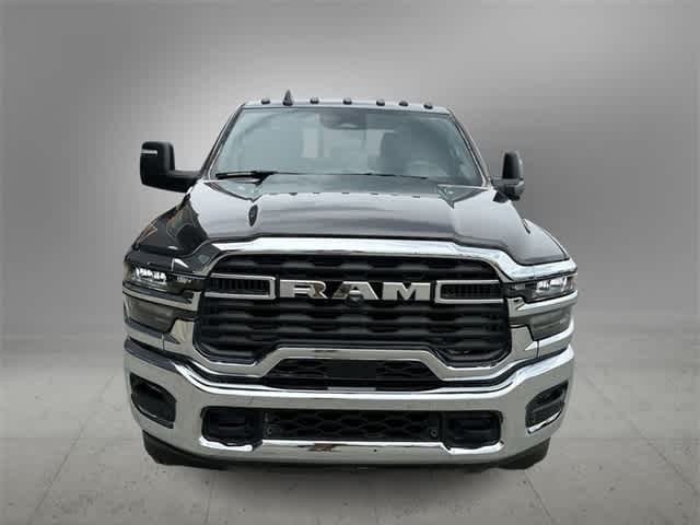 2025 RAM 2500 RAM 2500 TRADESMAN CREW CAB 4X4 6'4' BOX