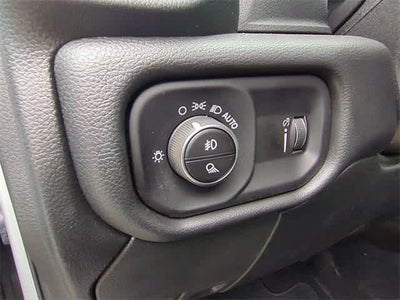 2026 RAM 2500 RAM 2500 TRADESMAN CREW CAB 4X4 6'4' BOX