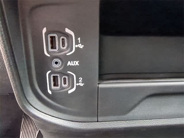 2026 RAM 2500 RAM 2500 TRADESMAN CREW CAB 4X4 6'4' BOX