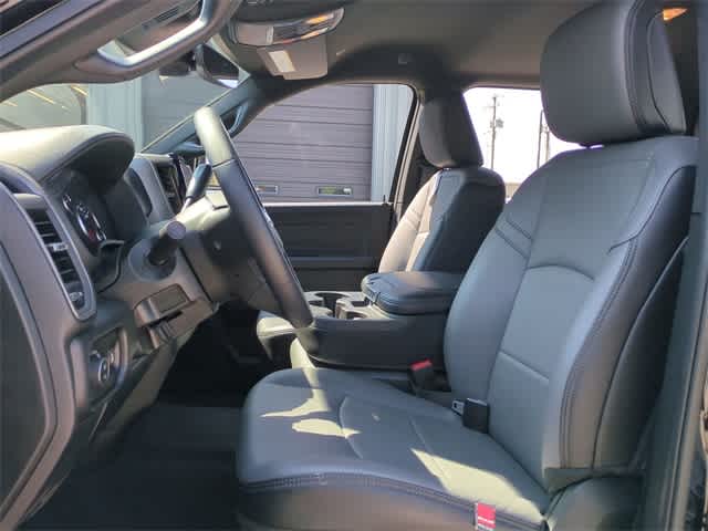 2026 RAM 2500 RAM 2500 TRADESMAN CREW CAB 4X4 6'4' BOX