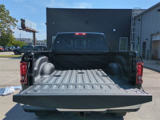 2026 RAM 2500 RAM 2500 TRADESMAN CREW CAB 4X4 6'4' BOX