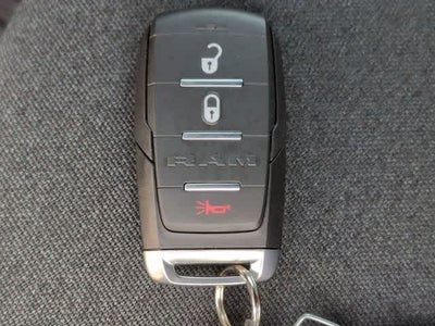 2026 RAM 2500 RAM 2500 WARLOCK CREW CAB 4X4 6'4' BOX