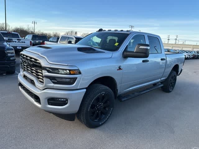 2026 RAM 2500 RAM 2500 BLACK EXPRESS CREW CAB 4X4 6'4' BOX