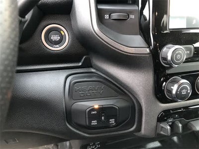 2025 RAM 2500 RAM 2500 TRADESMAN CREW CAB 4X4 6'4' BOX