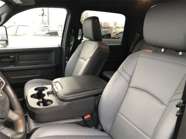 2026 RAM 2500 RAM 2500 TRADESMAN CREW CAB 4X4 6'4' BOX