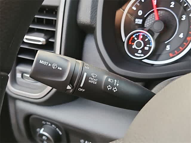 2026 RAM 3500 RAM 3500 TRADESMAN CREW CAB 4X4 8' BOX