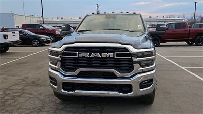 2026 RAM 3500 RAM 3500 TRADESMAN CREW CAB 4X4 8' BOX