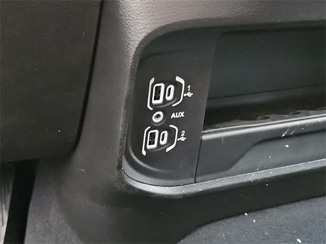 2026 RAM 3500 RAM 3500 TRADESMAN CREW CAB 4X4 8' BOX