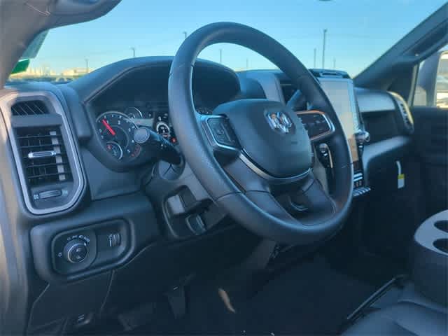 2026 RAM 3500 RAM 3500 TRADESMAN CREW CAB 4X4 8' BOX