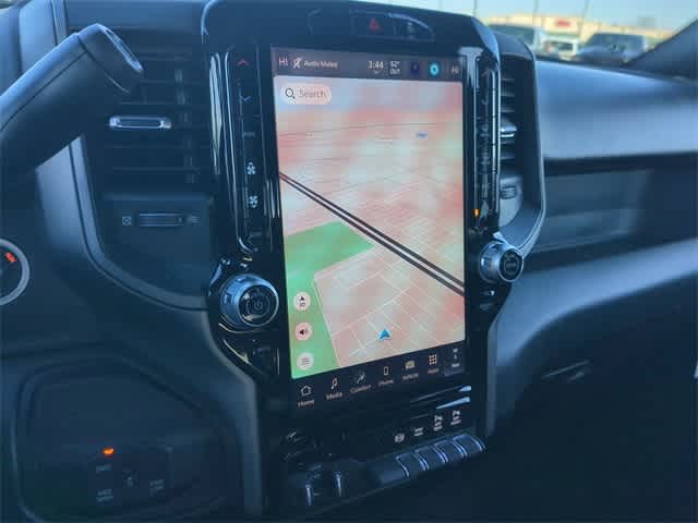 2026 RAM 3500 RAM 3500 TRADESMAN CREW CAB 4X4 8' BOX