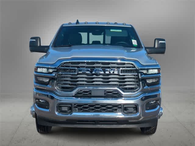2026 RAM 3500 RAM 3500 TRADESMAN CREW CAB 4X4 8' BOX