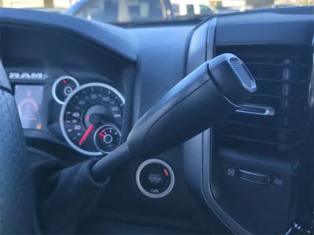 2026 RAM 3500 RAM 3500 TRADESMAN CREW CAB 4X4 8' BOX