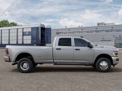 2026 RAM 3500 RAM 3500 TRADESMAN CREW CAB 4X4 8' BOX