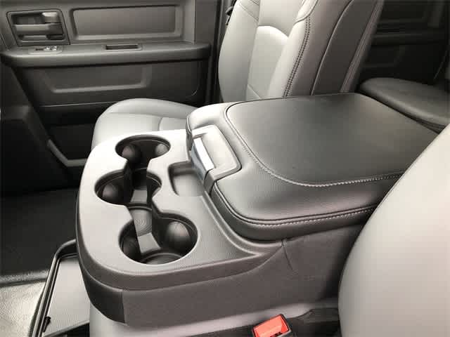 2026 RAM 3500 RAM 3500 TRADESMAN CREW CAB 4X4 8' BOX