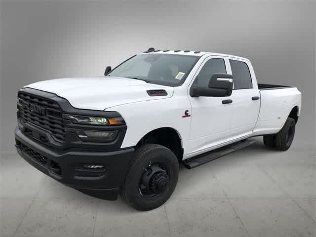 2026 RAM 3500 RAM 3500 TRADESMAN CREW CAB 4X4 8' BOX