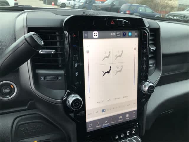 2026 RAM 3500 RAM 3500 TRADESMAN CREW CAB 4X4 8' BOX