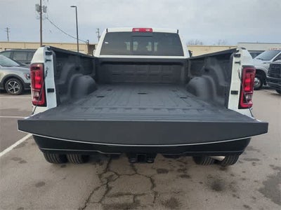 2026 RAM 3500 RAM 3500 TRADESMAN CREW CAB 4X4 8' BOX