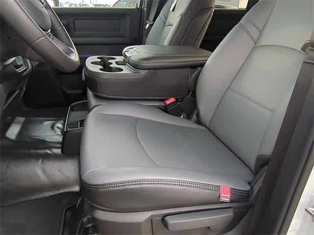 2026 RAM 3500 RAM 3500 TRADESMAN CREW CAB 4X4 8' BOX