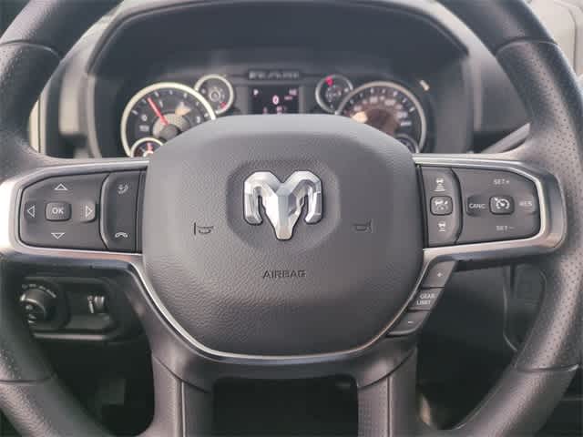 2026 RAM 3500 RAM 3500 TRADESMAN CREW CAB 4X4 8' BOX