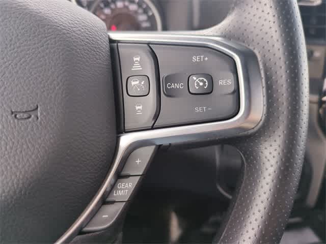 2026 RAM 3500 RAM 3500 TRADESMAN CREW CAB 4X4 8' BOX