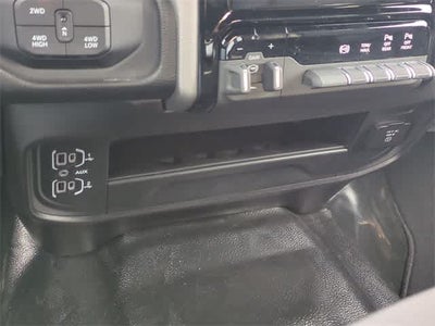 2026 RAM 3500 RAM 3500 TRADESMAN CREW CAB 4X4 8' BOX