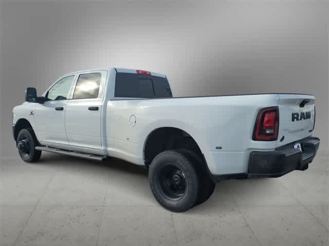 2026 RAM 3500 RAM 3500 TRADESMAN CREW CAB 4X4 8' BOX