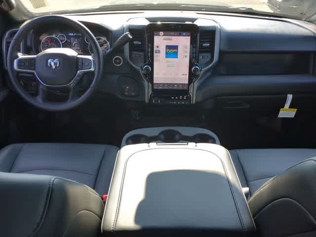 2026 RAM 3500 RAM 3500 TRADESMAN CREW CAB 4X4 8' BOX