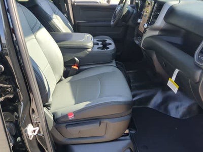 2026 RAM 3500 RAM 3500 TRADESMAN CREW CAB 4X4 8' BOX