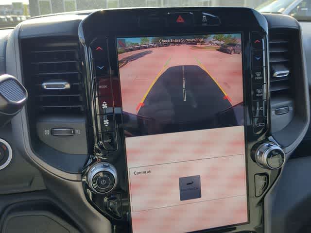 2026 RAM 3500 RAM 3500 TRADESMAN CREW CAB 4X4 8' BOX