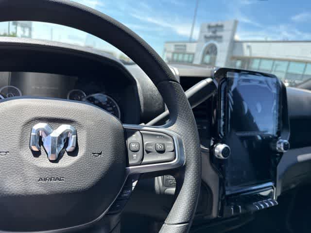 2026 RAM 3500 RAM 3500 TRADESMAN CREW CAB 4X4 8' BOX