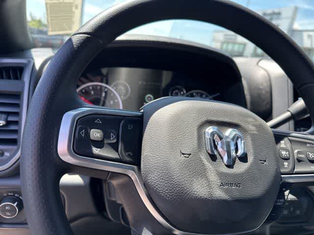 2026 RAM 3500 RAM 3500 TRADESMAN CREW CAB 4X4 8' BOX