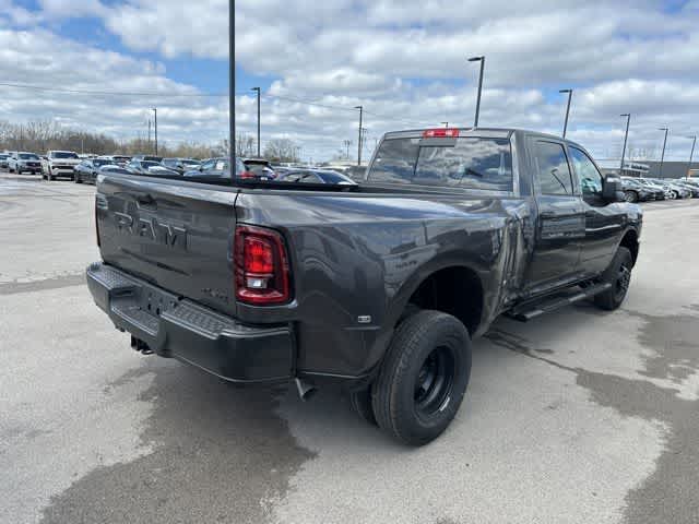 2026 RAM 3500 RAM 3500 TRADESMAN CREW CAB 4X4 8' BOX