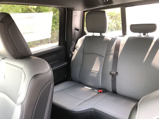 2026 RAM 3500 RAM 3500 TRADESMAN CREW CAB 4X4 8' BOX