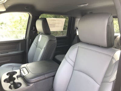 2026 RAM 3500 RAM 3500 TRADESMAN CREW CAB 4X4 8' BOX