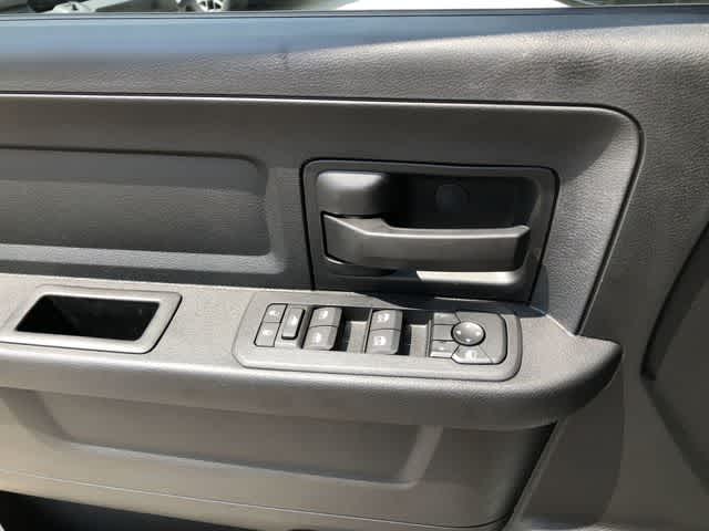 2026 RAM 3500 RAM 3500 TRADESMAN CREW CAB 4X4 8' BOX
