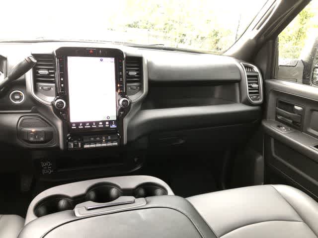 2026 RAM 3500 RAM 3500 TRADESMAN CREW CAB 4X4 8' BOX