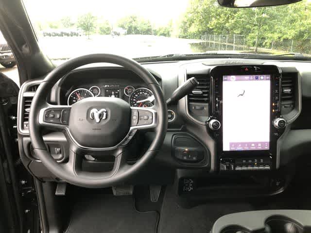2026 RAM 3500 RAM 3500 TRADESMAN CREW CAB 4X4 8' BOX