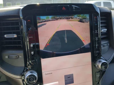 2026 RAM 3500 RAM 3500 TRADESMAN CREW CAB 4X4 8' BOX