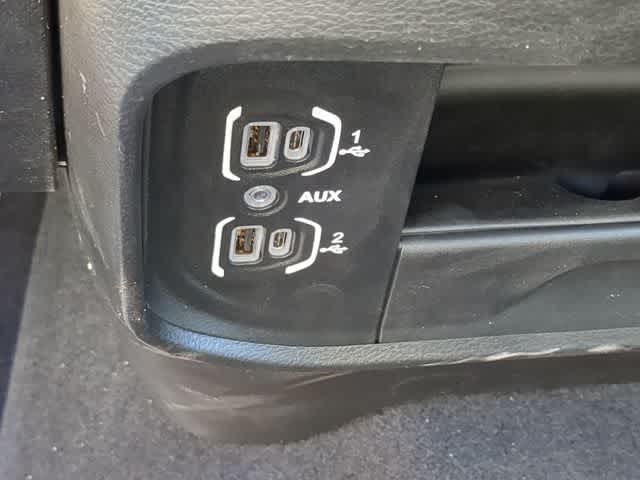 2026 RAM 3500 RAM 3500 TRADESMAN CREW CAB 4X4 8' BOX