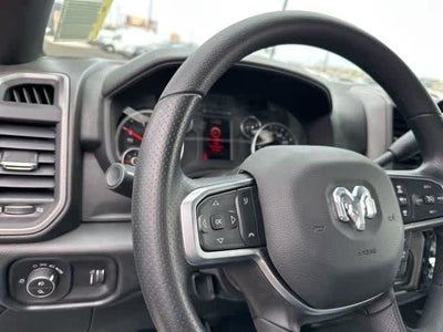 2026 RAM 3500 RAM 3500 TRADESMAN CREW CAB 4X4 8' BOX