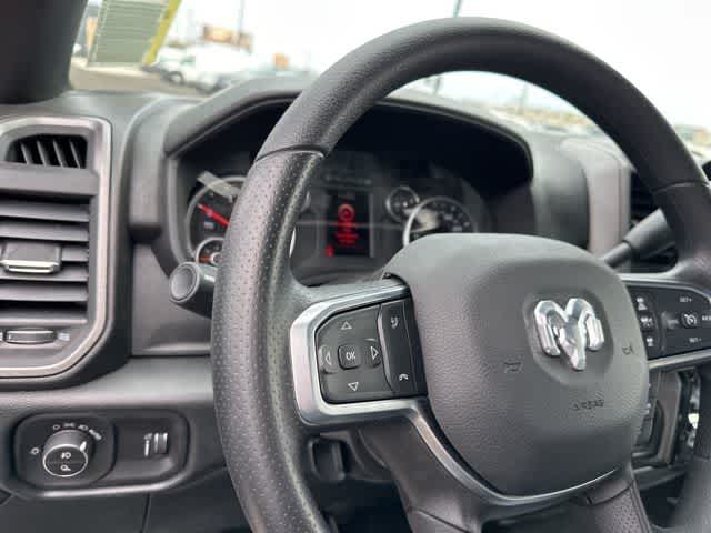 2026 RAM 3500 RAM 3500 TRADESMAN CREW CAB 4X4 8' BOX