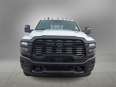 2026 RAM 3500 RAM 3500 TRADESMAN CREW CAB 4X4 8' BOX