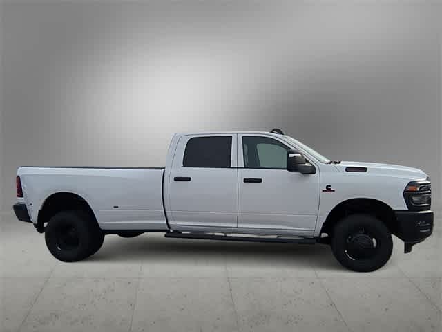 2026 RAM 3500 RAM 3500 TRADESMAN CREW CAB 4X4 8' BOX