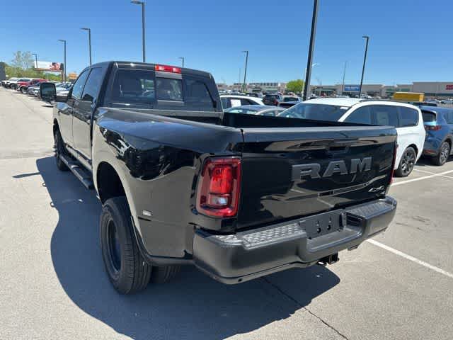 2026 RAM 3500 RAM 3500 TRADESMAN CREW CAB 4X4 8' BOX