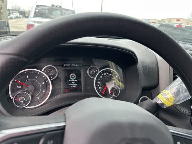 2026 RAM 3500 RAM 3500 TRADESMAN CREW CAB 4X4 8' BOX