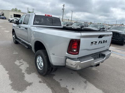 2026 RAM 3500 RAM 3500 TRADESMAN CREW CAB 4X4 8' BOX